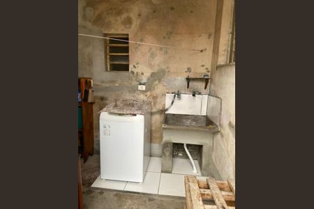 Casa à venda com 180m², 3 quartos e 4 vagas