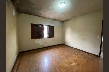 Casa à venda com 3 quartos, 180m² em Interlagos, São Paulo