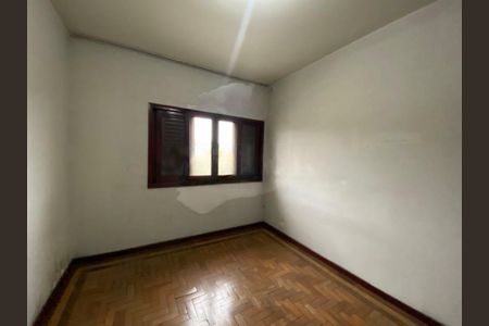 Casa à venda com 3 quartos, 180m² em Interlagos, São Paulo