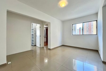 Sala de apartamento para alugar com 2 quartos, 61m² em Vila Alexandria, São Paulo