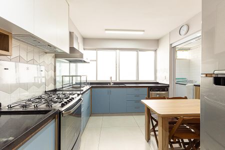 Apartamento à venda com 100m², 3 quartos e 1 vaga Apartamento à venda com 100m², 3 quartos e 1 vagaCozinha