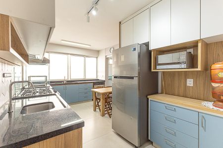 Apartamento à venda com 100m², 3 quartos e 1 vaga Apartamento à venda com 100m², 3 quartos e 1 vagaCozinha