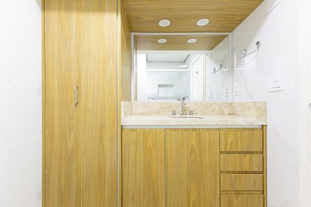 Apartamento à venda com 100m², 3 quartos e 1 vaga Apartamento à venda com 100m², 3 quartos e 1 vagaBanheiro Social