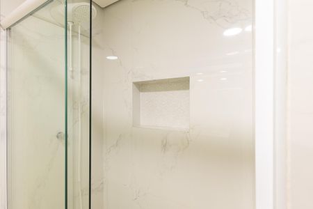Apartamento à venda com 100m², 3 quartos e 1 vaga Apartamento à venda com 100m², 3 quartos e 1 vagaBanheiro Social