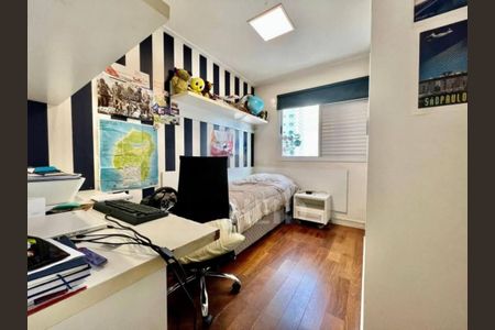 Apartamento à venda com 3 quartos, 121m² em Jardim Caravelas, São Paulo