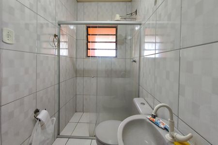 Casa para alugar com 135m², 3 quartos e 1 vaga Casa para alugar com 135m², 3 quartos e 1 vagaBanheiro Suíte