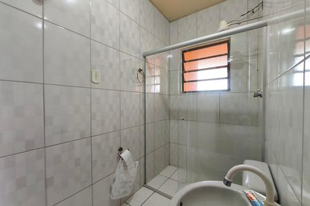 Casa para alugar com 135m², 3 quartos e 1 vaga Casa para alugar com 135m², 3 quartos e 1 vagaBanheiro Suíte