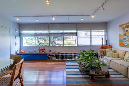 Apartamento à venda com 121m², 3 quartos e 2 vagas