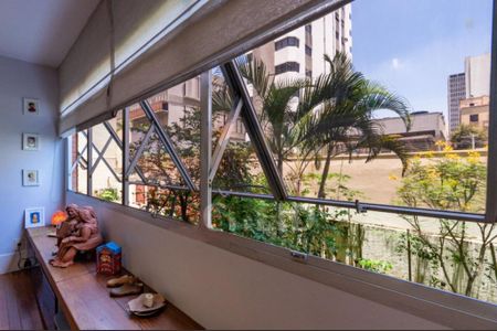 Apartamento à venda com 121m², 3 quartos e 2 vagas
