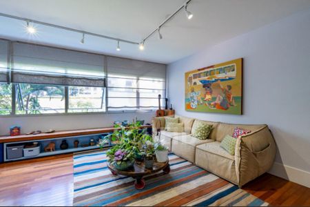 Apartamento à venda com 121m², 3 quartos e 2 vagas