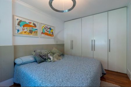 Apartamento à venda com 121m², 3 quartos e 2 vagas