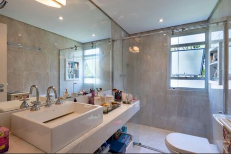 Apartamento à venda com 121m², 3 quartos e 2 vagas