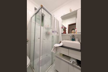 Casa de condomínio à venda com 111m², 3 quartos e 3 vagasBanheiro da Suíte