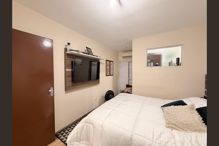 Casa de condomínio à venda com 111m², 3 quartos e 3 vagasSuíte