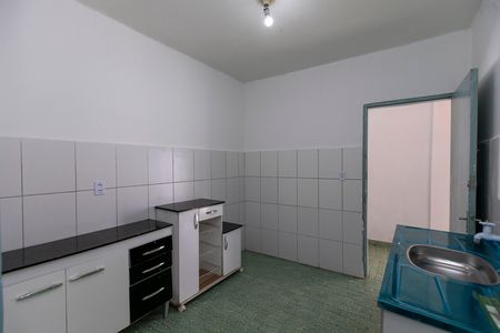 Casa para alugar com 150m², 1 quarto e 2 vagas Casa para alugar com 150m², 1 quarto e 2 vagasCOZINHA