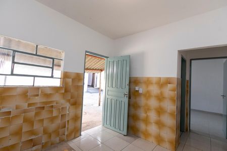 Casa para alugar com 150m², 1 quarto e 2 vagas Casa para alugar com 150m², 1 quarto e 2 vagasCOMODO DE ENTRADA