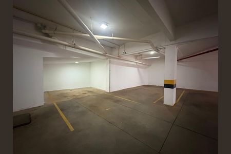 Apartamento para alugar com 174m², 3 quartos e 3 vagas Apartamento para alugar com 174m², 3 quartos e 3 vagasGaragem 2