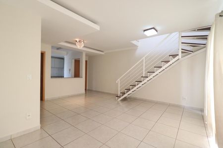 Apartamento para alugar com 174m², 3 quartos e 3 vagas Apartamento para alugar com 174m², 3 quartos e 3 vagasSala