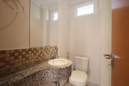 Apartamento para alugar com 174m², 3 quartos e 3 vagas Apartamento para alugar com 174m², 3 quartos e 3 vagasLavabo
