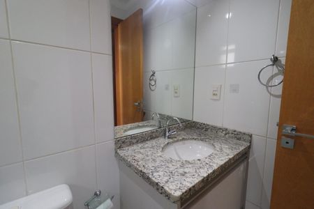 Apartamento para alugar com 174m², 3 quartos e 3 vagas Apartamento para alugar com 174m², 3 quartos e 3 vagasBanheiro da Suíte 2