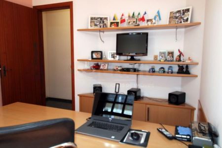 Casa à venda com 187m², 4 quartos e 3 vagas