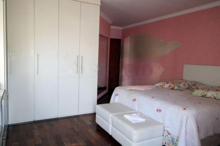Casa à venda com 187m², 4 quartos e 3 vagas