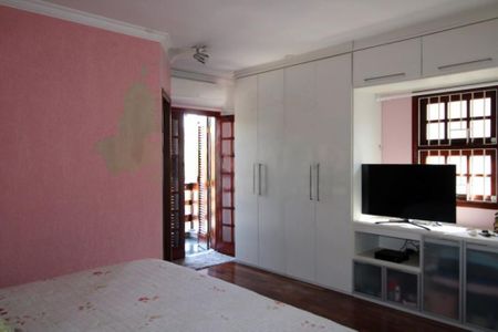 Casa à venda com 187m², 4 quartos e 3 vagas