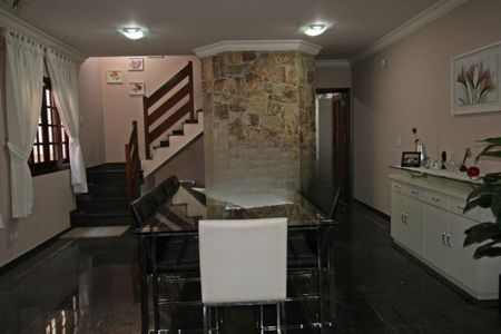 Casa à venda com 187m², 4 quartos e 3 vagas