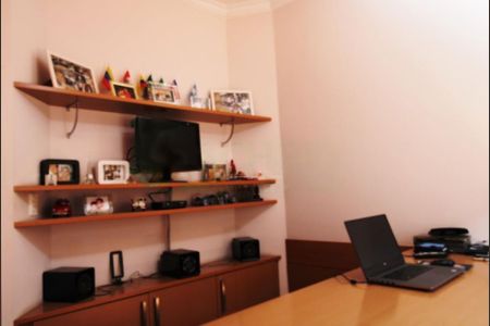 Casa à venda com 187m², 4 quartos e 3 vagas