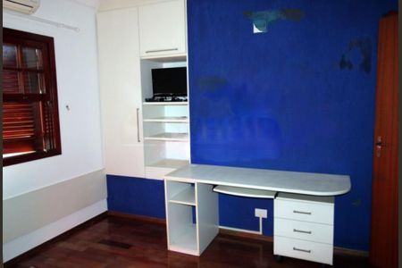 Casa à venda com 187m², 4 quartos e 3 vagas