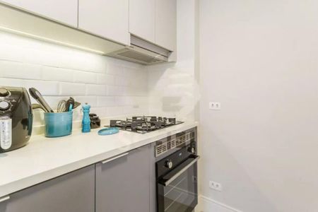 Apartamento à venda com 80m², 2 quartos e 1 vaga