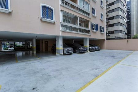 Apartamento à venda com 80m², 2 quartos e 1 vaga