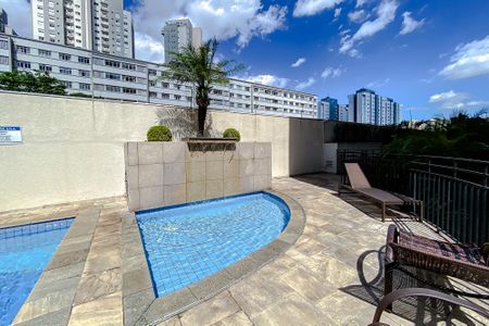Apartamento à venda com 64m², 3 quartos e 1 vaga Apartamento à venda com 64m², 3 quartos e 1 vagaÁrea comum - Piscina