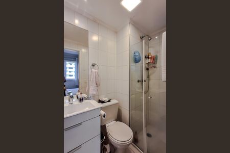 Apartamento à venda com 64m², 3 quartos e 1 vaga Apartamento à venda com 64m², 3 quartos e 1 vagaBanheiro da Suíte
