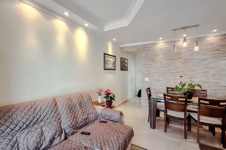 Apartamento à venda com 64m², 3 quartos e 1 vaga Apartamento à venda com 64m², 3 quartos e 1 vagaSala