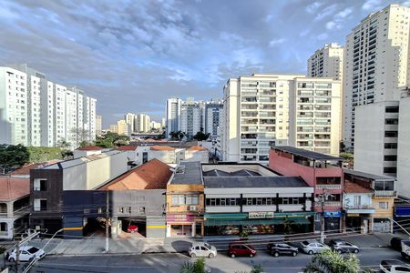 Apartamento à venda com 64m², 3 quartos e 1 vaga Apartamento à venda com 64m², 3 quartos e 1 vagaVista da Varanda
