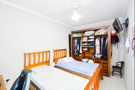 Casa à venda com 132m², 2 quartos e 2 vagasEdícula - Suíte