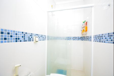 Casa à venda com 132m², 2 quartos e 2 vagasBanheiro da Edícula - Suíte
