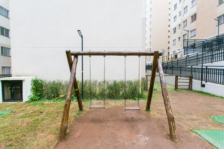 Apartamento para alugar com 44m², 2 quartos e sem vaga Apartamento para alugar com 44m², 2 quartos e sem vagaÁrea comum - Playground