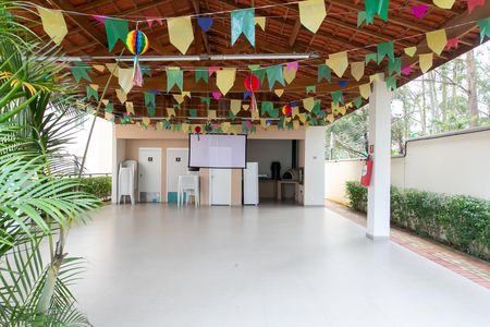 Apartamento para alugar com 44m², 2 quartos e sem vaga Apartamento para alugar com 44m², 2 quartos e sem vagaÁrea comum - Churrasqueira
