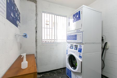 Apartamento para alugar com 44m², 2 quartos e sem vaga Apartamento para alugar com 44m², 2 quartos e sem vagaÁrea comum - Lavanderia