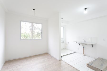 Apartamento para alugar com 44m², 2 quartos e sem vaga Apartamento para alugar com 44m², 2 quartos e sem vagaSala