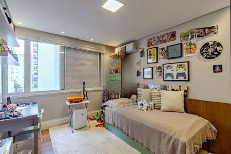 Apartamento à venda com 158m², 3 quartos e 1 vaga