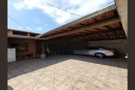 Casa à venda com 3 quartos, 180m² em Balneário São Francisco, Diadema