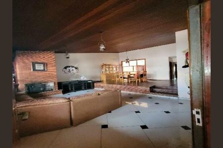 Casa à venda com 3 quartos, 180m² em Balneário São Francisco, Diadema
