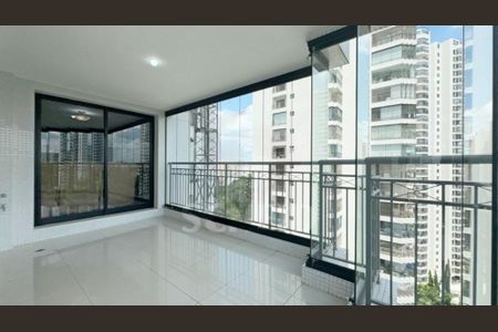 Apartamento à venda com 370m², 4 quartos e 5 vagas