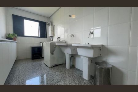 Apartamento à venda com 370m², 4 quartos e 5 vagas