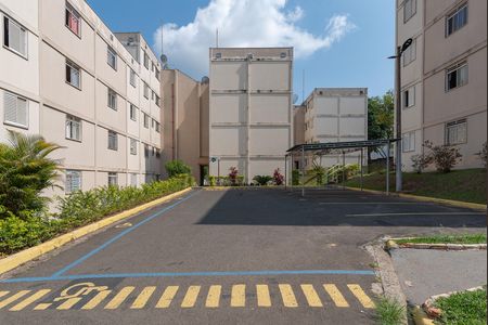 Apartamento à venda com 52m², 2 quartos e 1 vaga Apartamento à venda com 52m², 2 quartos e 1 vagaFachada do bloco