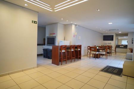 Apartamento para alugar com 55m², 2 quartos e 1 vaga Apartamento para alugar com 55m², 2 quartos e 1 vagaÁrea comum - Salão de festas