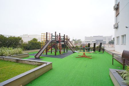 Apartamento para alugar com 55m², 2 quartos e 1 vaga Apartamento para alugar com 55m², 2 quartos e 1 vagaÁrea comum - Playground